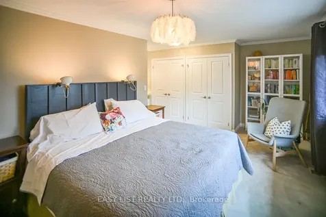 58 Pannell Lane Strathroy-caradoc ON N7G 2C6