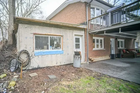 58 Pannell Lane Strathroy-caradoc ON N7G 2C6