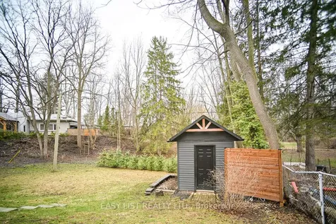 58 Pannell Lane Strathroy-caradoc ON N7G 2C6