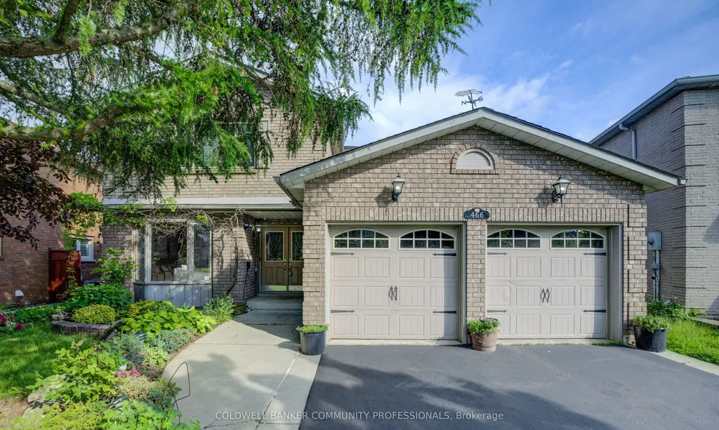 466 Dicenzo Drive Hamilton ON L9B 2C4