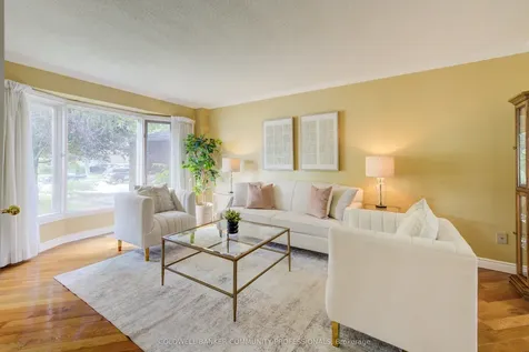 466 Dicenzo Drive Hamilton ON L9B 2C4
