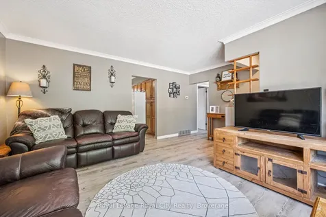 24 Julia Drive Guelph ON N1H 5W1