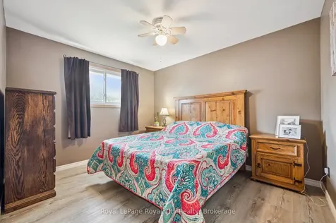 24 Julia Drive Guelph ON N1H 5W1