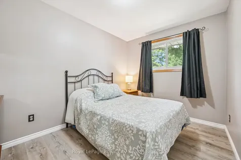 24 Julia Drive Guelph ON N1H 5W1