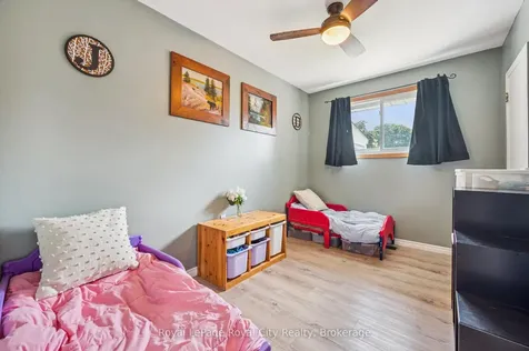 24 Julia Drive Guelph ON N1H 5W1