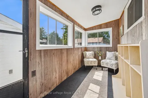 24 Julia Drive Guelph ON N1H 5W1
