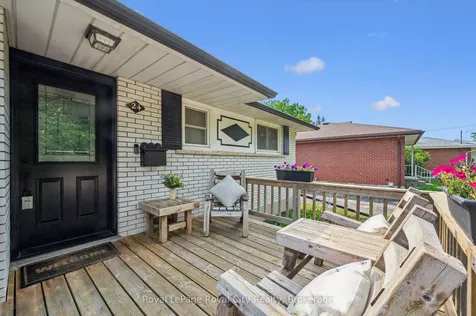 24 Julia Drive Guelph ON N1H 5W1