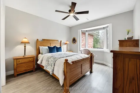 42 Bayfield Mews Lane Bluewater ON N0M 1G0