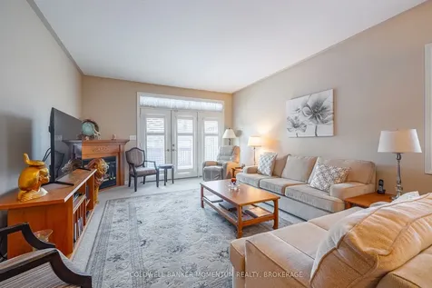 7 Willowlanding Court Welland ON L3C 7L7
