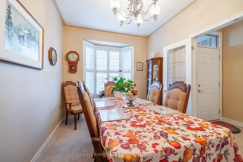 7 Willowlanding Court Welland ON L3C 7L7