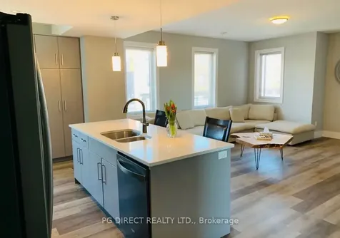 54 Bridge Street W Kitchener ON N2K 0G4