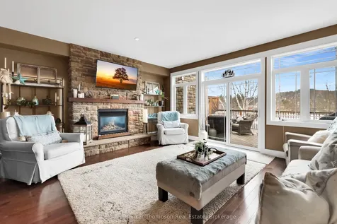 23 Winona Drive Huntsville ON P1H 1L9