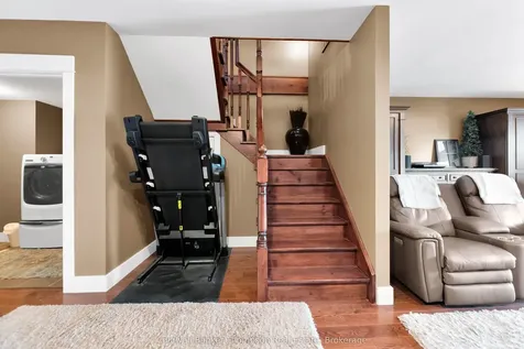 23 Winona Drive Huntsville ON P1H 1L9