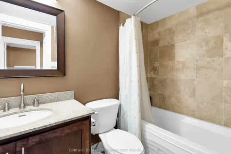 23 Winona Drive Huntsville ON P1H 1L9