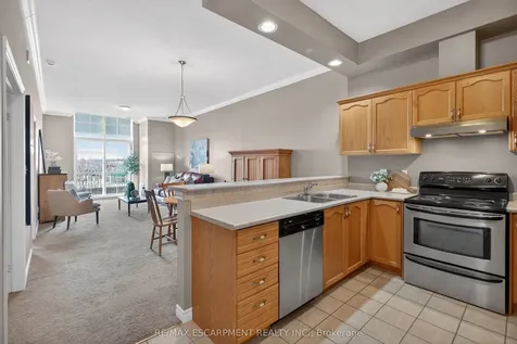 262 Dundas Street E Hamilton ON L8B 1A9