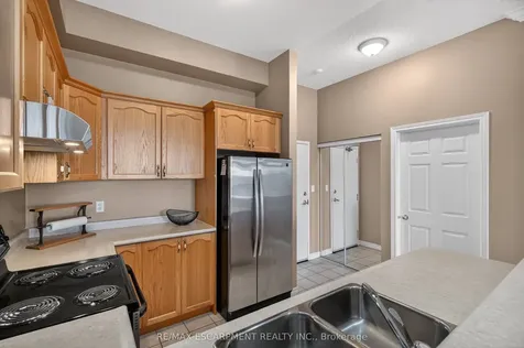 262 Dundas Street E Hamilton ON L8B 1A9