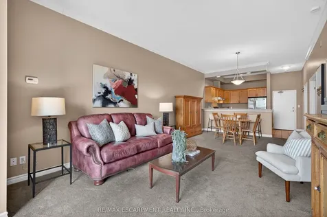 262 Dundas Street E Hamilton ON L8B 1A9