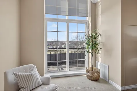 262 Dundas Street E Hamilton ON L8B 1A9