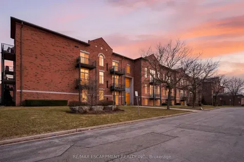 262 Dundas Street E Hamilton ON L8B 1A9