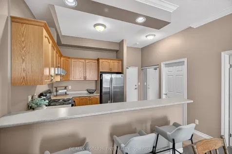 262 Dundas Street E Hamilton ON L8B 1A9