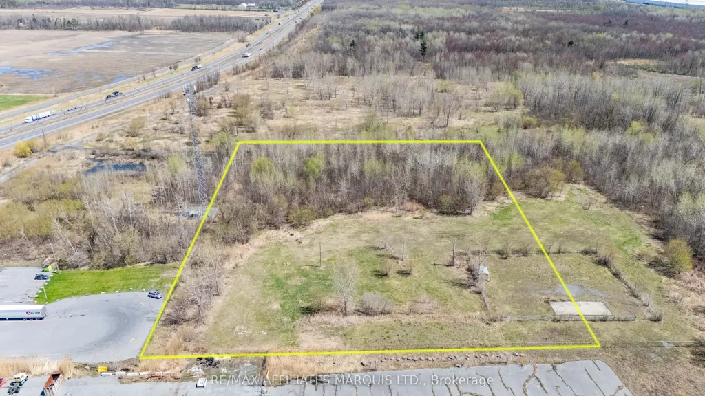 820 Tollgate Road E Cornwall ON K6H 0C2