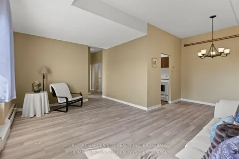 196 Scott Street St. Catharines ON L2N 5T2