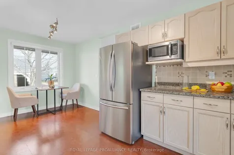 20 Lockwood Drive Brighton ON K0K 1H0