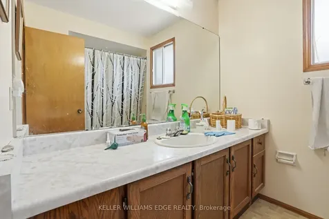41 Kennard Street Hamilton ON L8J 2C3