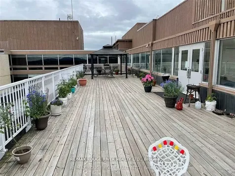 325 Archibald Street S Thunder Bay ON P7E 1G6