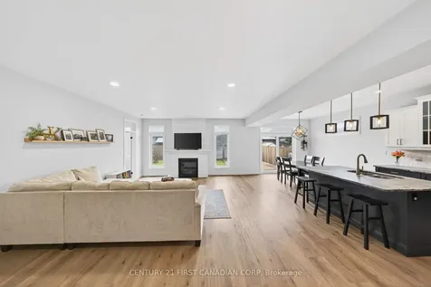 31 Lindsay Crescent Strathroy-caradoc ON N7G 0G5