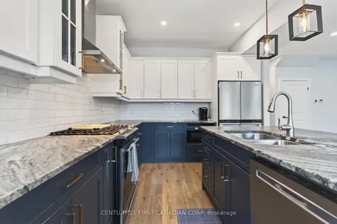 31 Lindsay Crescent Strathroy-caradoc ON N7G 0G5