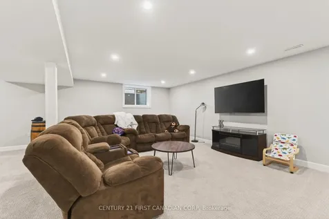 31 Lindsay Crescent Strathroy-caradoc ON N7G 0G5