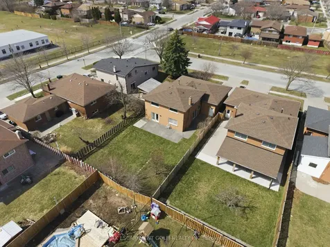 288 Eastdale Boulevard Hamilton ON L8E 3P4