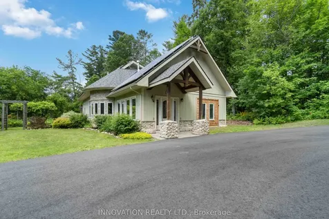 698 Moffat Street Pembroke ON K8A 3Y1