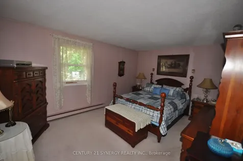 186 Golf Club Road N Rideau Lakes ON K7A 4S5