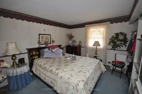 186 Golf Club Road N Rideau Lakes ON K7A 4S5