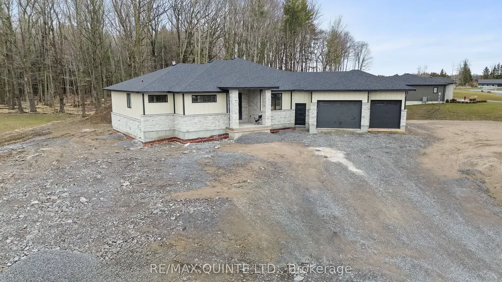 235 Michael's Way Prince Edward County ON K0K 1L0