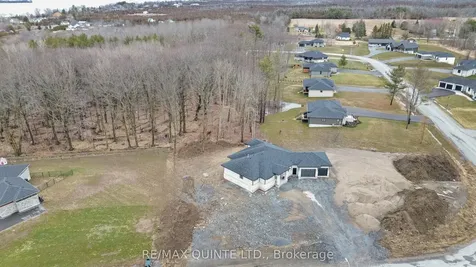 235 Michael's Way Prince Edward County ON K0K 1L0