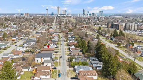 6425 Murray Street Niagara Falls ON L2G 2K8