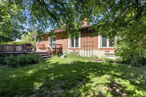 10 Amundsen Crescent Kanata ON K2L 1A7