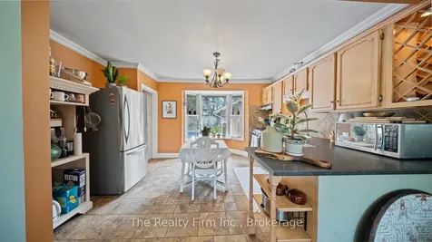912 Alice Street Woodstock ON N4S 2J6