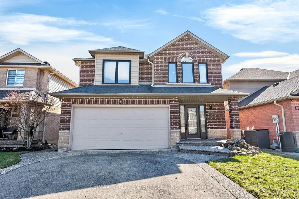 19 Midanbury Way Hamilton ON L0R 1W0