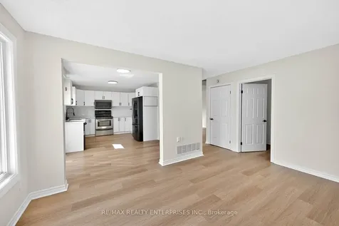 19 Midanbury Way Hamilton ON L0R 1W0