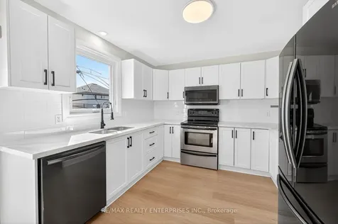 19 Midanbury Way Hamilton ON L0R 1W0