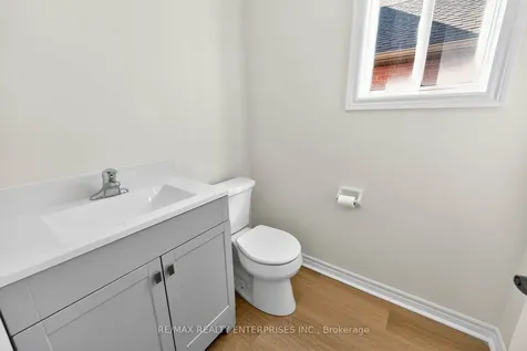 19 Midanbury Way Hamilton ON L0R 1W0