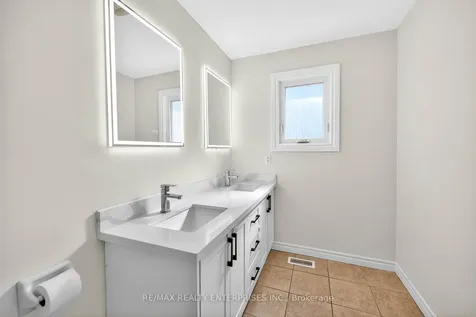 19 Midanbury Way Hamilton ON L0R 1W0