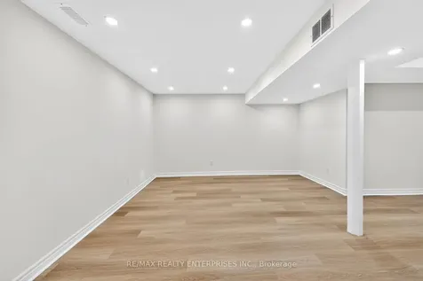 19 Midanbury Way Hamilton ON L0R 1W0