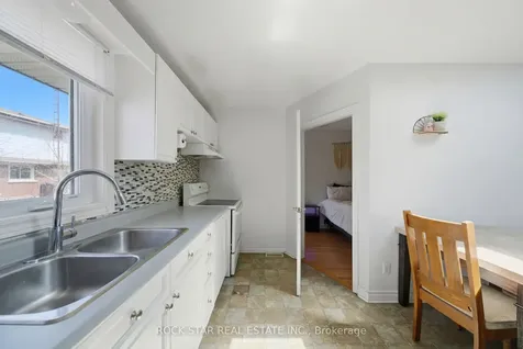 250 Grantham Avenue St. Catharines ON L2M 4Z5
