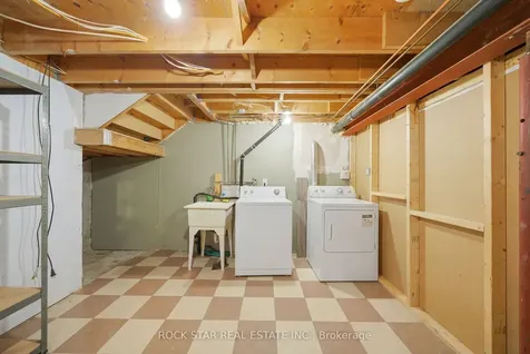 250 Grantham Avenue St. Catharines ON L2M 4Z5
