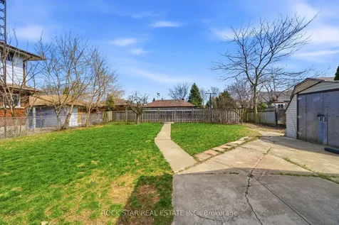 250 Grantham Avenue St. Catharines ON L2M 4Z5
